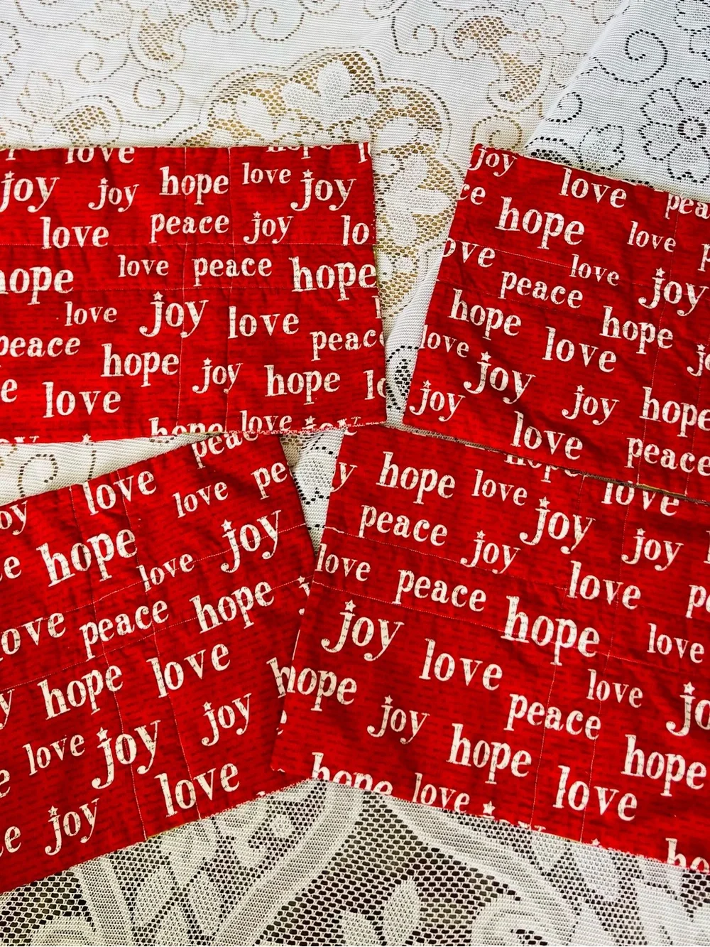 Holiday Quilted Place Mats Set of 4